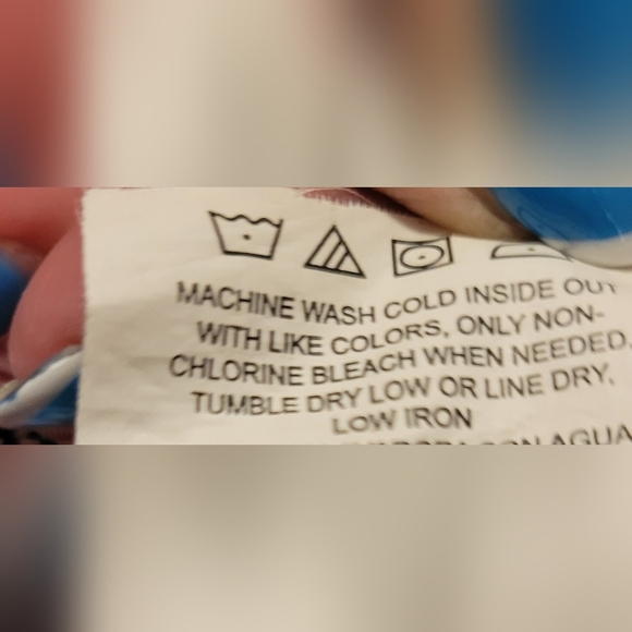 Lee Mid-rise Patterned Blue and Orange Women's Shorts | Size 8 - Picture 6 of 6